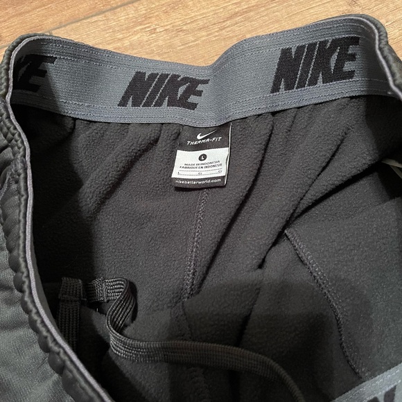 Nike Midwestern University Sweatpants - Picture 4 of 4